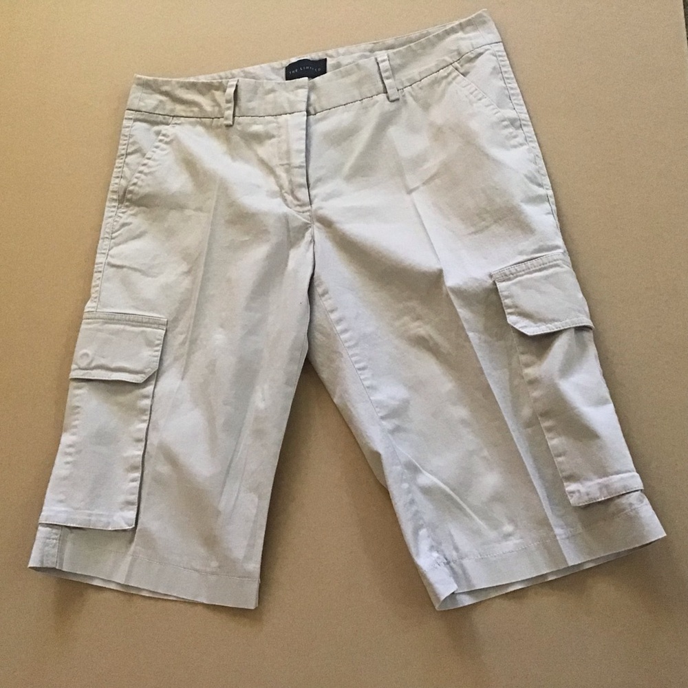 The Limited Women’s Tan Size 6 Cargo Shorts Casual Style Preppy Nautical Summer